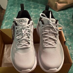 Fila Men's Sneakers - Light Gray and Black